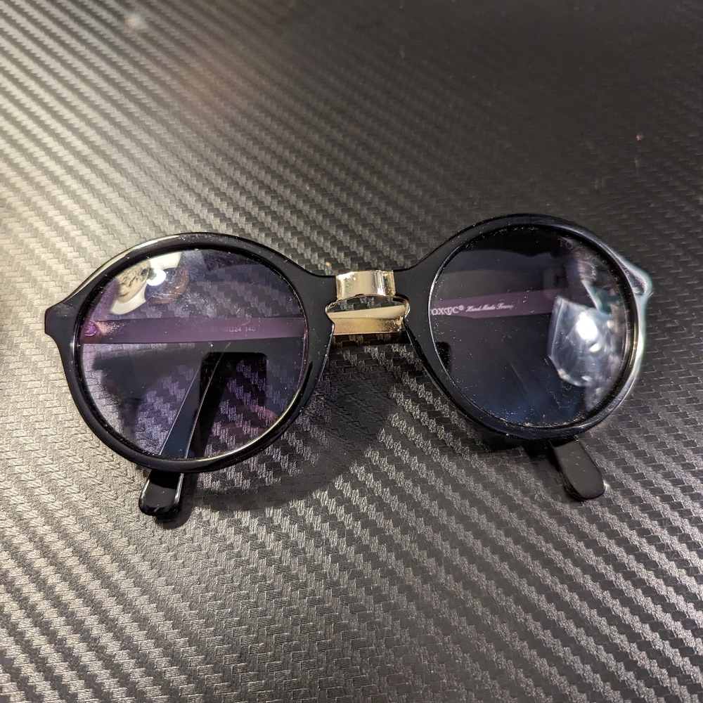 Toxic Round Sunglasses